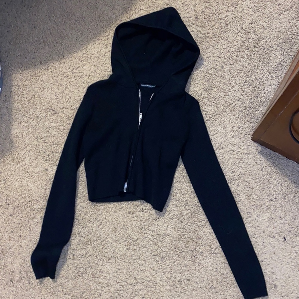 Brandy Melville cropped hoodie
